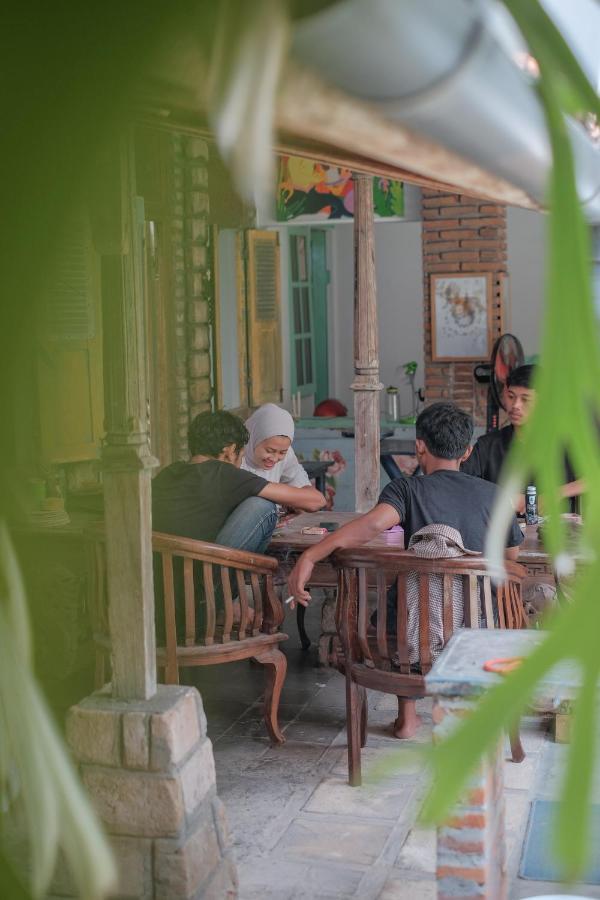 Apartamento Abrakadabra 747 Yogyakarta Exterior foto